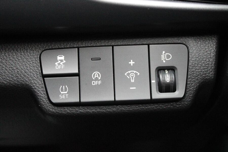 Used Kia Rio 2023 for sale - 76645796: Photo 19