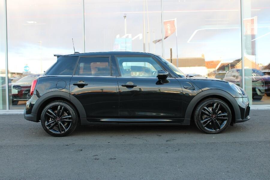 Used MINI Hatch 2022 for sale - 77344149: Photo 3