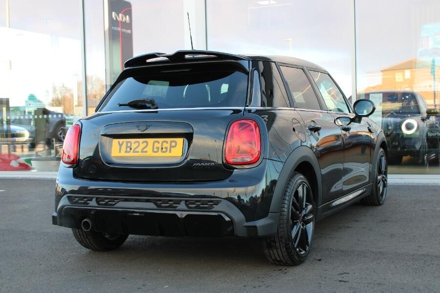 Used MINI Hatch 2022 for sale - 77344149: Photo 4