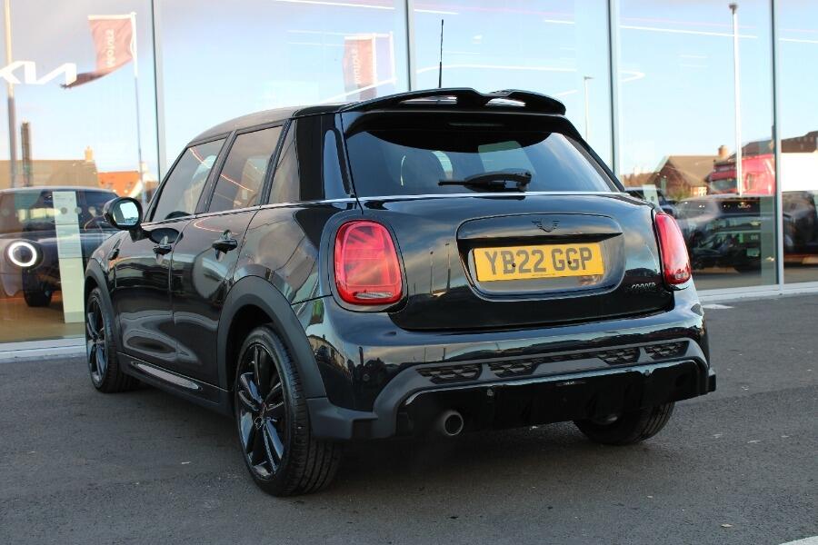 Used MINI Hatch 2022 for sale - 77344149: Photo 6