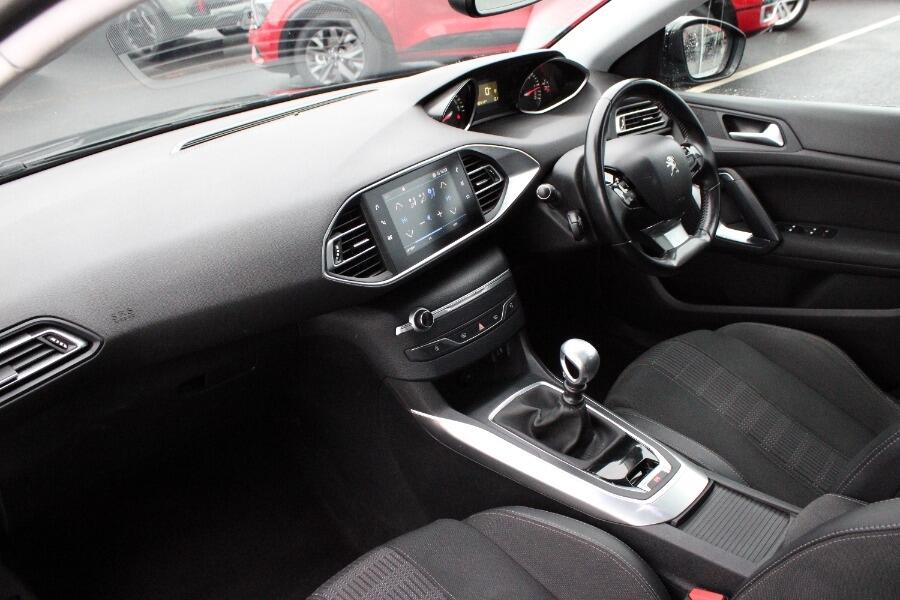 Used Peugeot 308 SW 2019 for sale - 76377874: Photo 12