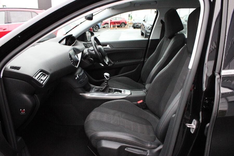 Used Peugeot 308 SW 2019 for sale - 76377874: Photo 13