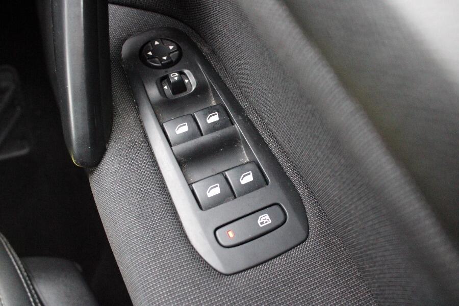 Used Peugeot 308 SW 2019 for sale - 76377874: Photo 18