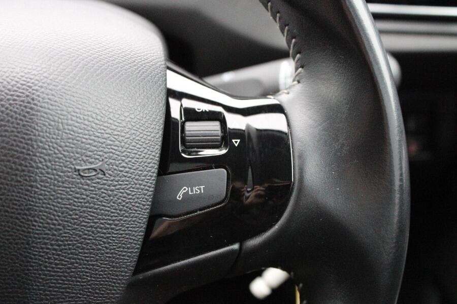 Used Peugeot 308 SW 2019 for sale - 76377874: Photo 19