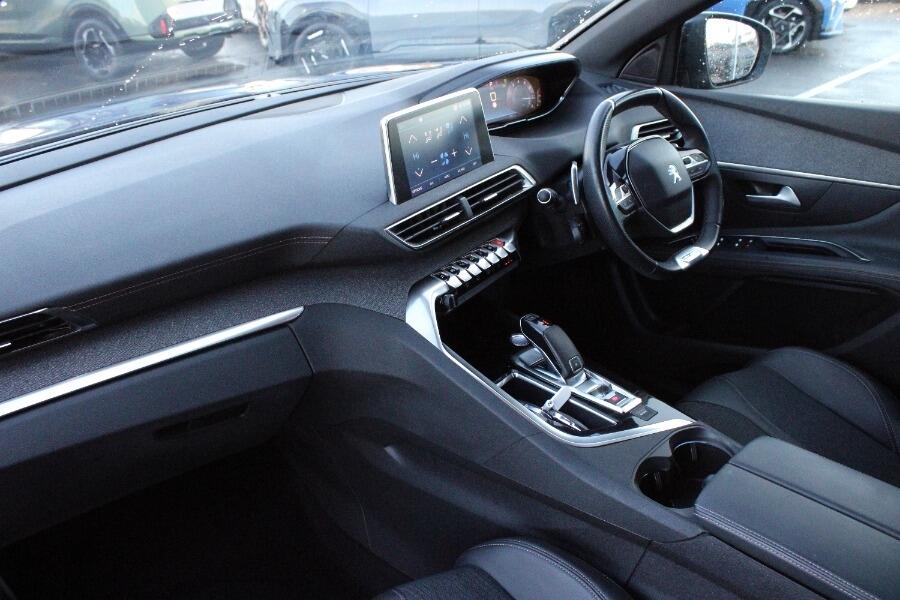 Used Peugeot 3008 2020 for sale - 76561912: Photo 12