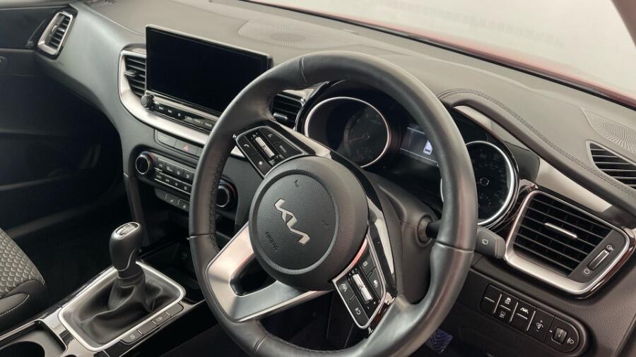 Used Kia Ceed for sale - 77345354: Photo 8