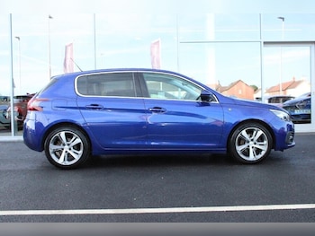 Used Peugeot 308 2019 for sale - 76378114: Photo