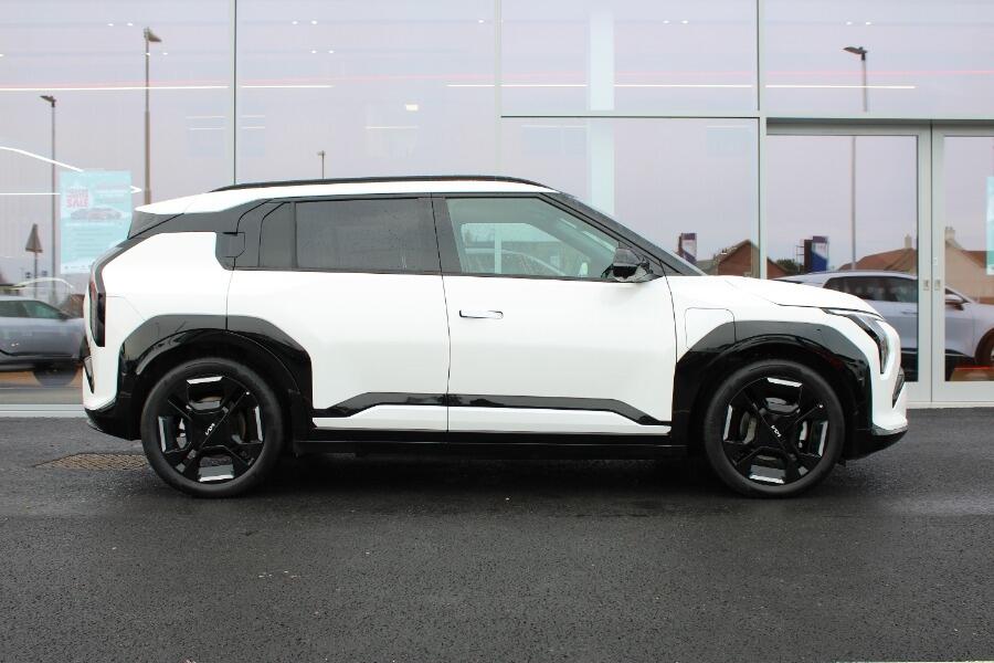 Used Kia EV3 2025 for sale - 77344150: Photo 3