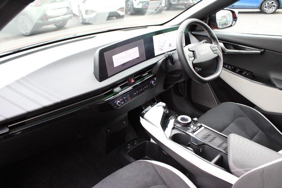 Used Kia EV6 2023 for sale - 77320549: Photo 13