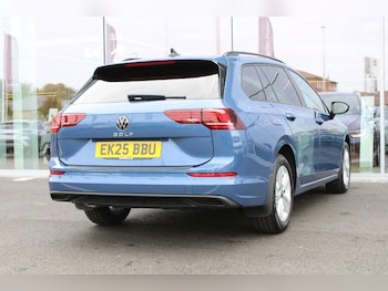 Used Volkswagen Golf 2025 for sale - 76258980: Photo