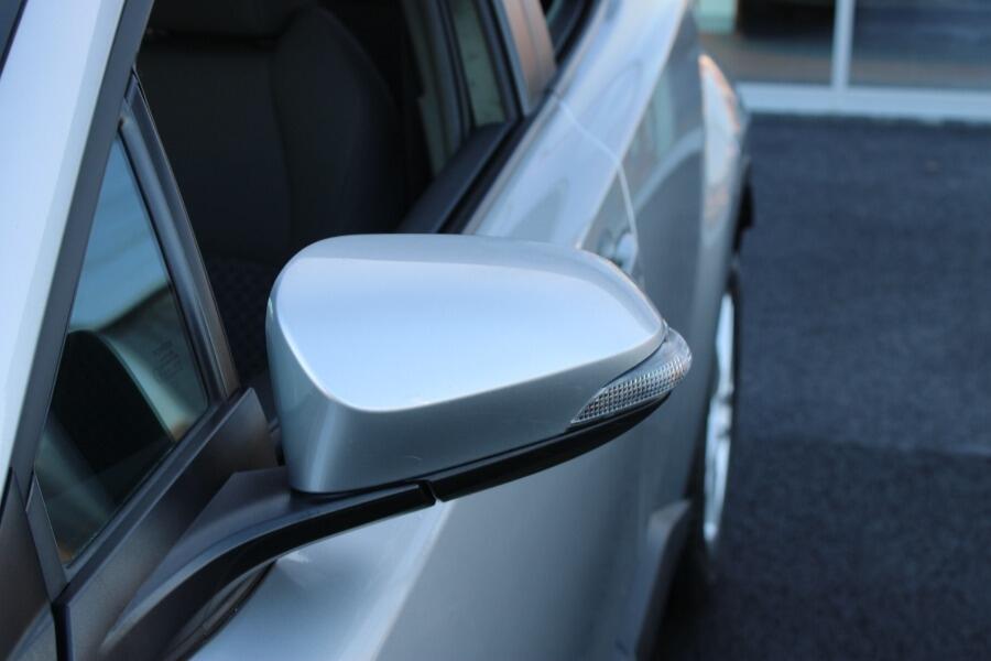 Used Toyota C-HR 2022 for sale - 76689221: Photo 37