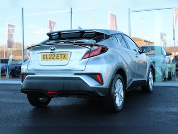 Used Toyota C-HR 2022 for sale - 76689221: Photo