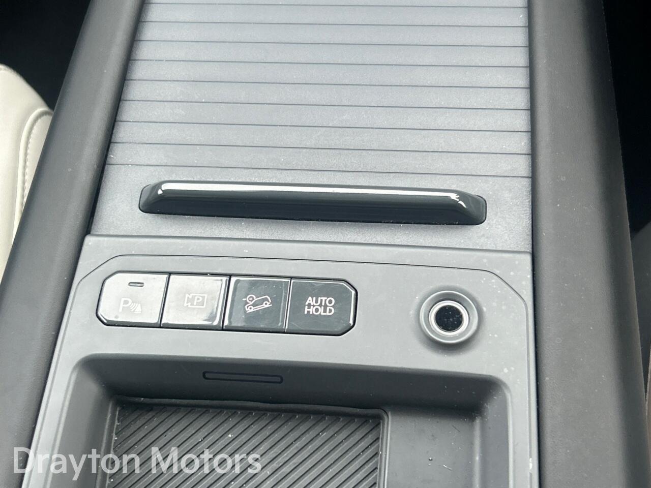 Used Kia EV9 2025 for sale - 77344402: Photo 41