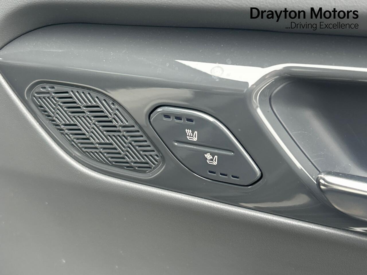 Used Kia EV9 2025 for sale - 77344402: Photo 50