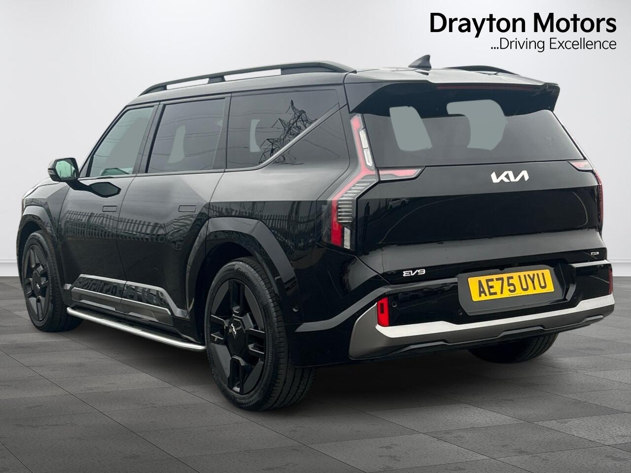 Used Kia EV9 2025 for sale - 77344402: Photo 7