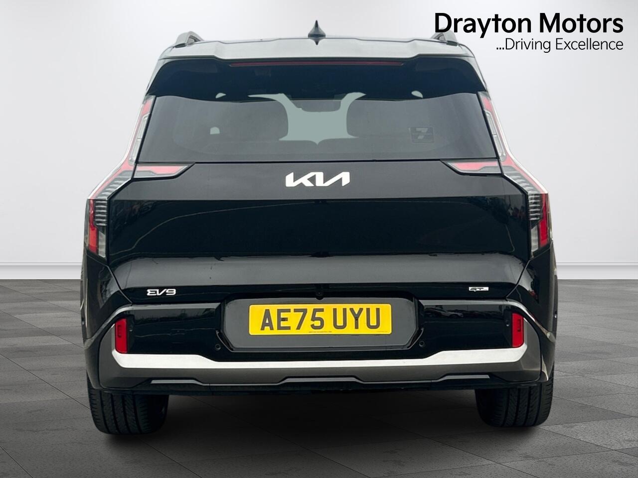 Used Kia EV9 2025 for sale - 77344402: Photo 8