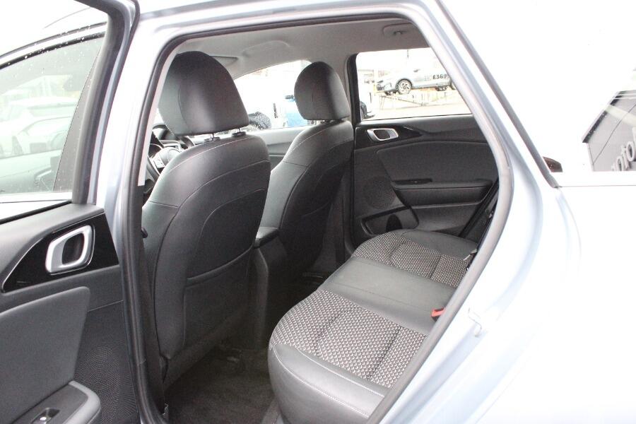 Used Kia Ceed 2022 for sale - 76597192: Photo 15