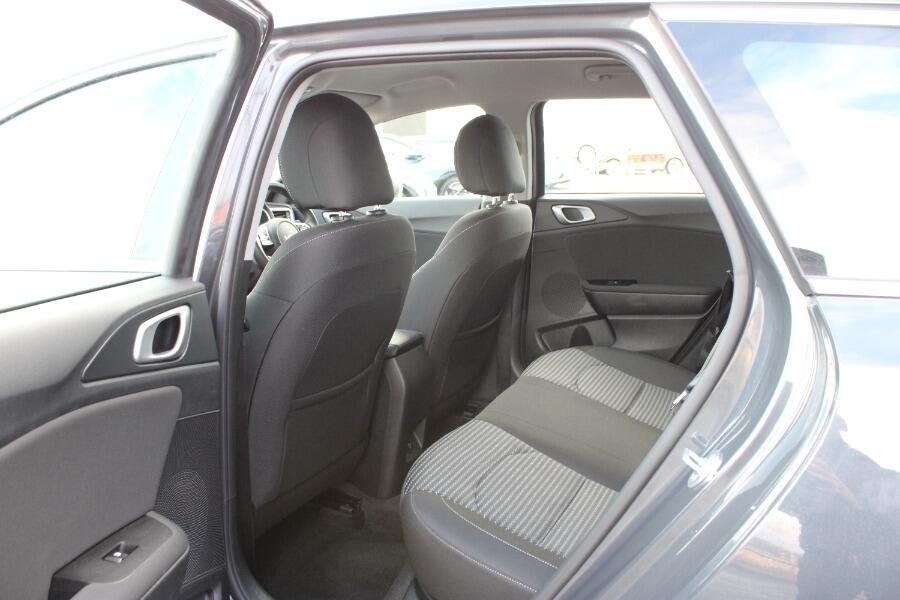 Used Kia Ceed 2025 for sale - 77345157: Photo 15