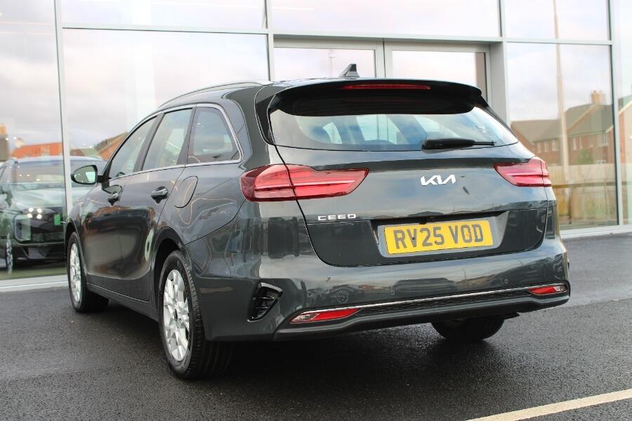 Used Kia Ceed 2025 for sale - 77345157: Photo 6