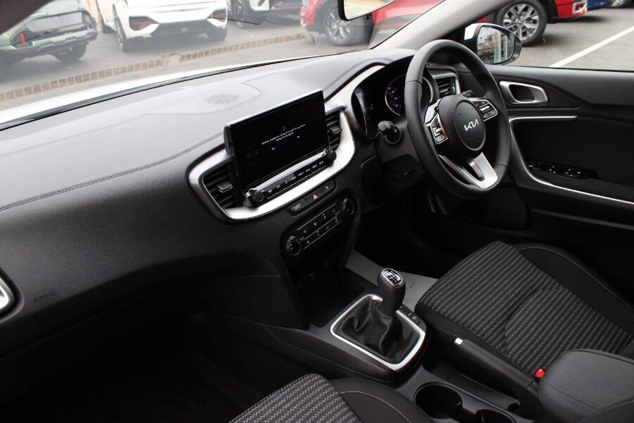 Used Kia Ceed 2025 for sale - 76337602: Photo 12