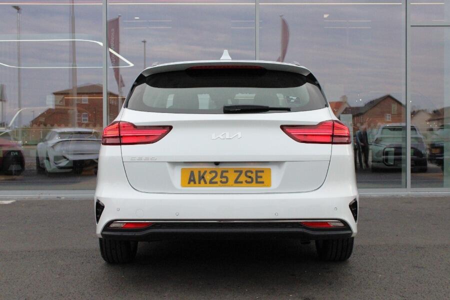 Used Kia Ceed 2025 for sale - 76337602: Photo 5