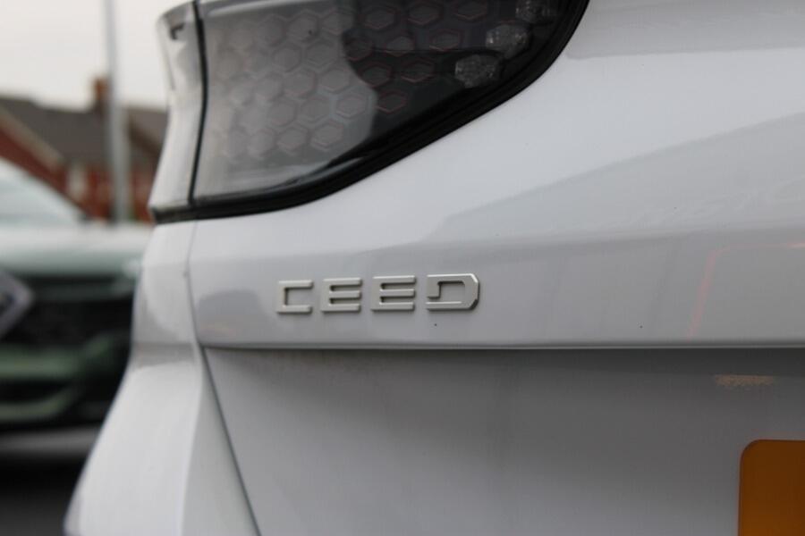 Used Kia Ceed 2024 for sale - 76824604: Photo 43