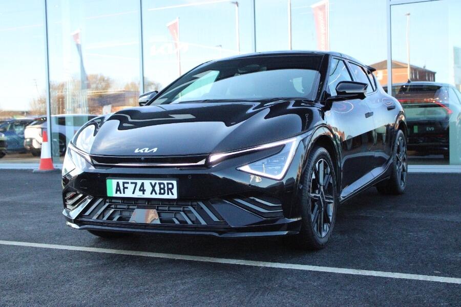 Used Kia EV6 2024 for sale - 76714842: Photo 8