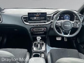 Used Kia Ceed 2024 for sale - 77411554: Photo