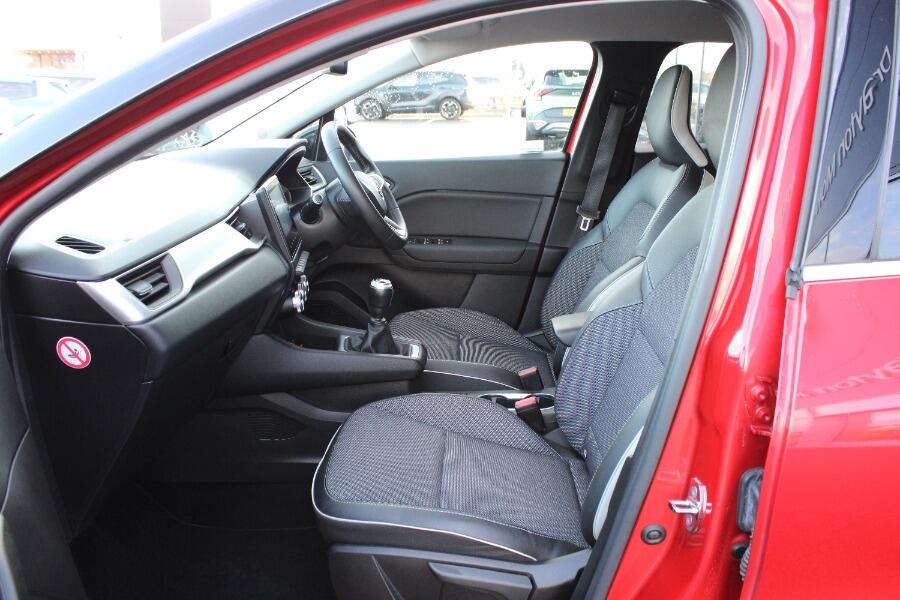 Used Renault Captur for sale - 77345153: Photo 13