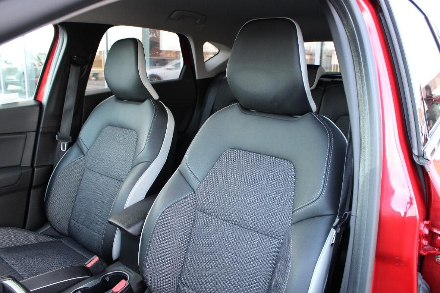 Used Renault Captur for sale - 77345153: Photo 14