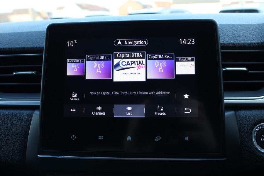 Used Renault Captur for sale - 77345153: Photo 26