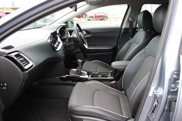 Used Kia Ceed 2025 for sale - 75728619: Photo 13