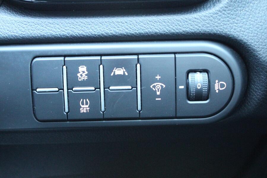 Used Kia Ceed 2021 for sale - 76573343: Photo 19