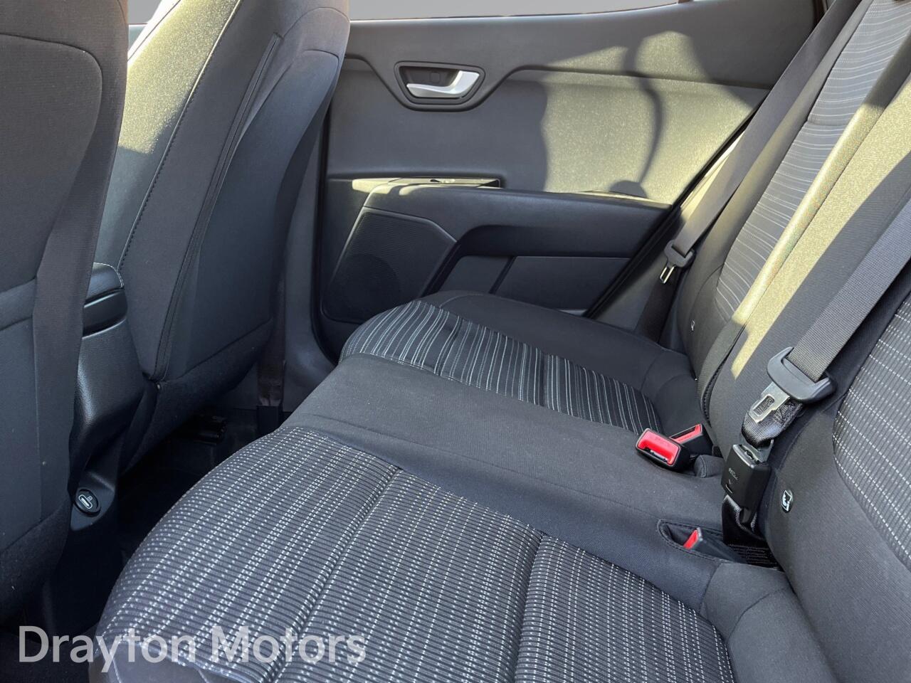 Used Kia Stonic 2023 for sale - 78063009: Photo 14