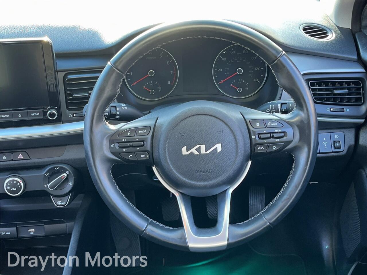 Used Kia Stonic 2023 for sale - 78063009: Photo 16