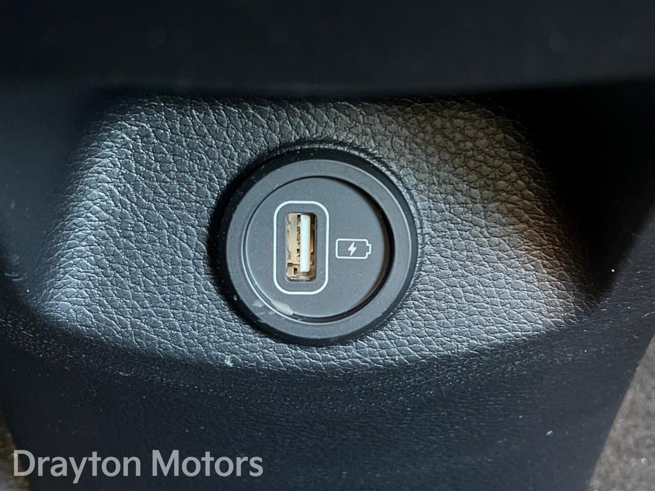 Used Kia Stonic 2023 for sale - 78063009: Photo 17