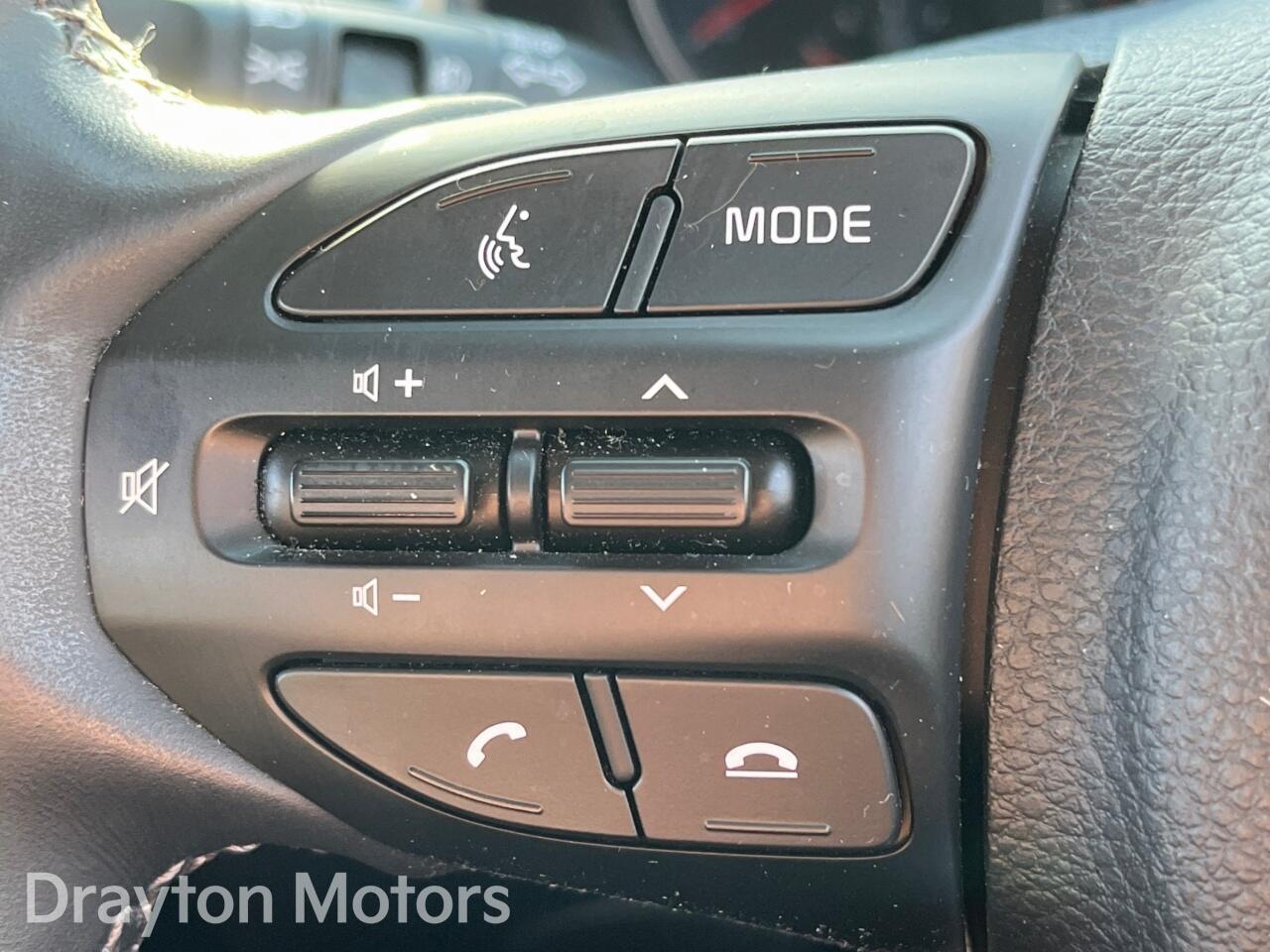 Used Kia Stonic 2023 for sale - 78063009: Photo 18