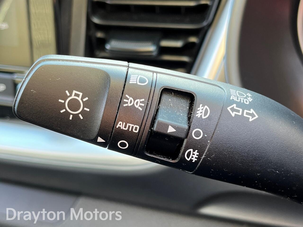 Used Kia Stonic 2023 for sale - 78063009: Photo 27