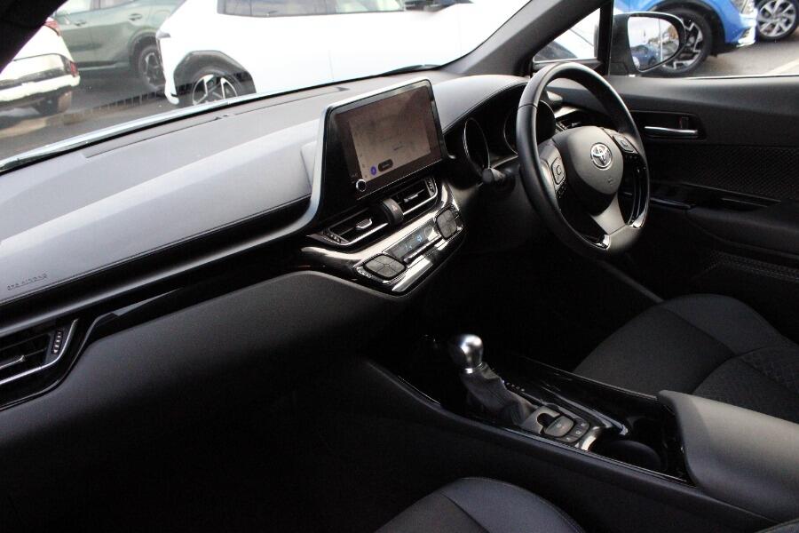 Used Toyota C-HR 2023 for sale - 76307174: Photo 11