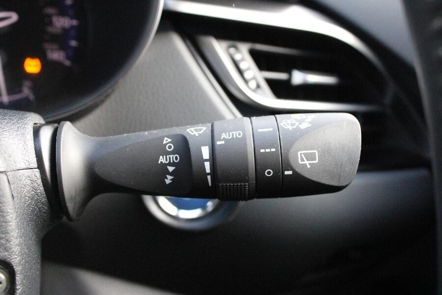 Used Toyota C-HR 2023 for sale - 76307174: Photo 18