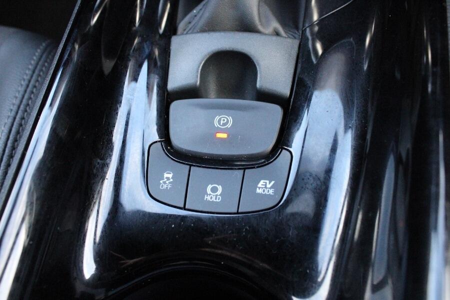 Used Toyota C-HR 2023 for sale - 76307174: Photo 31