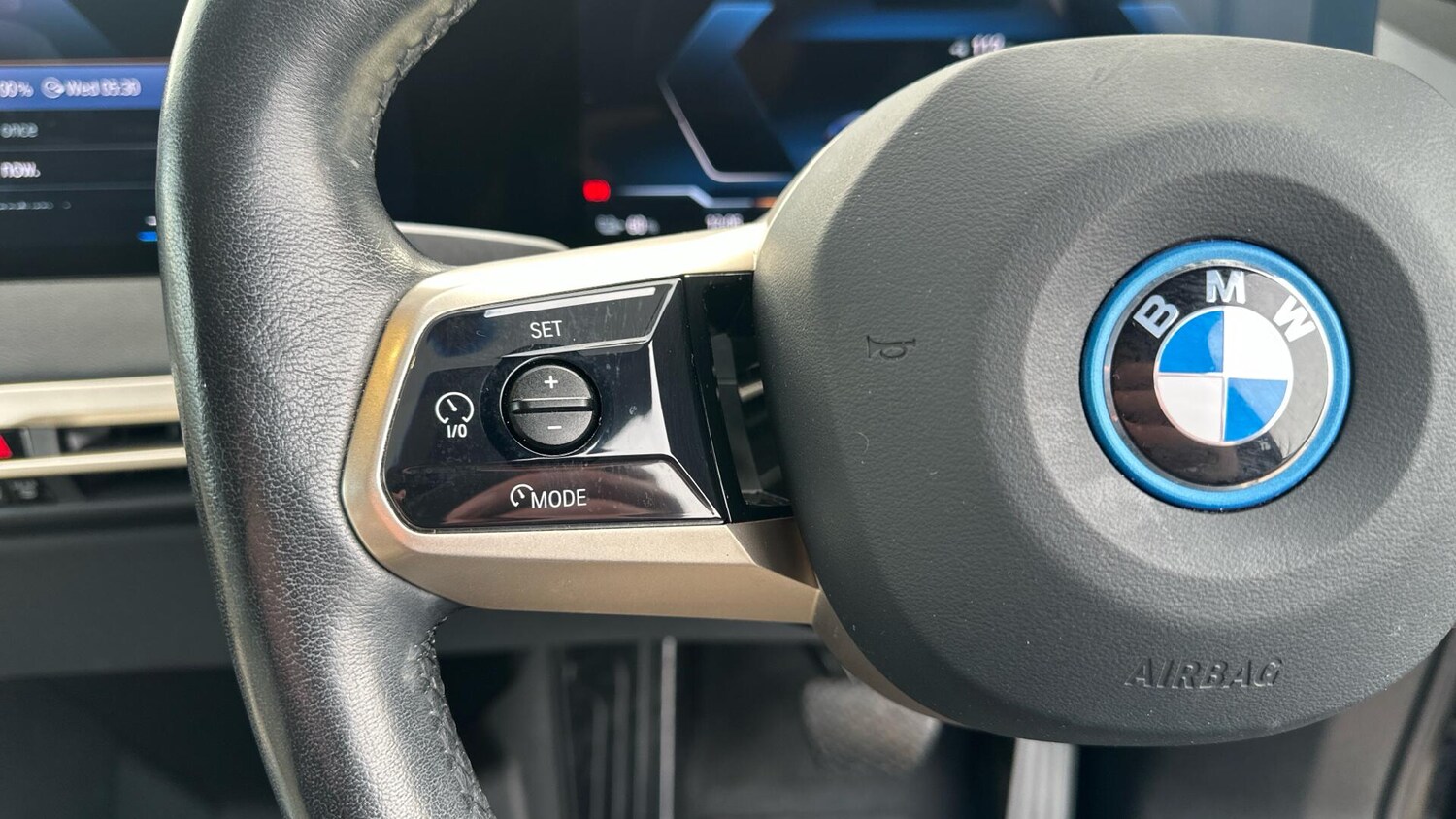 Used BMW iX 2022 for sale - 77604631: Photo 17