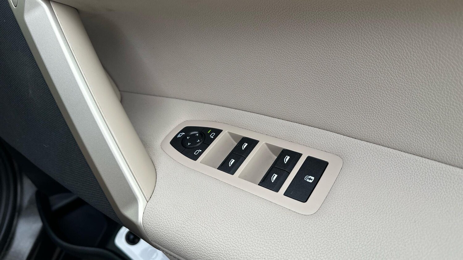 Used BMW iX 2022 for sale - 77604631: Photo 25