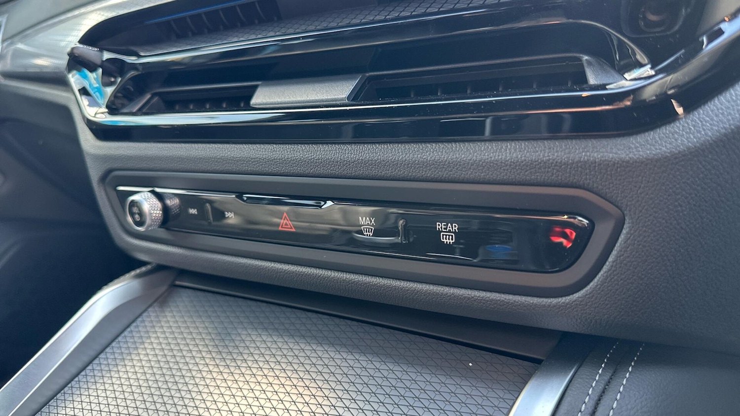 Used BMW i4 2025 for sale - 77604846: Photo 25