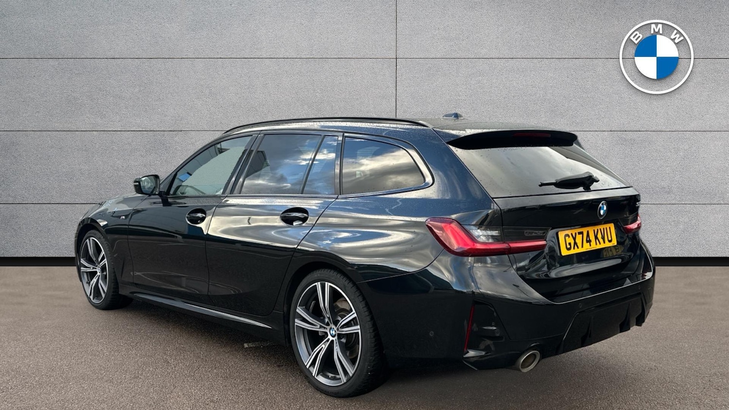 Used BMW 3 Series 2024 for sale - 77604841: Photo 2