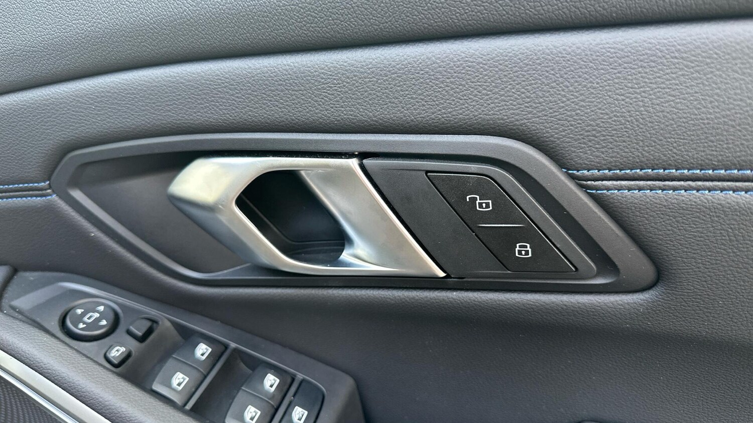 Used BMW 3 Series 2024 for sale - 77604841: Photo 37