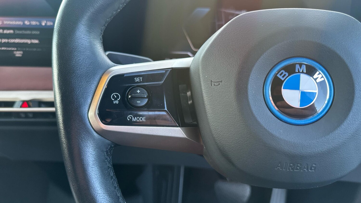 Used BMW iX 2022 for sale - 77683858: Photo 17