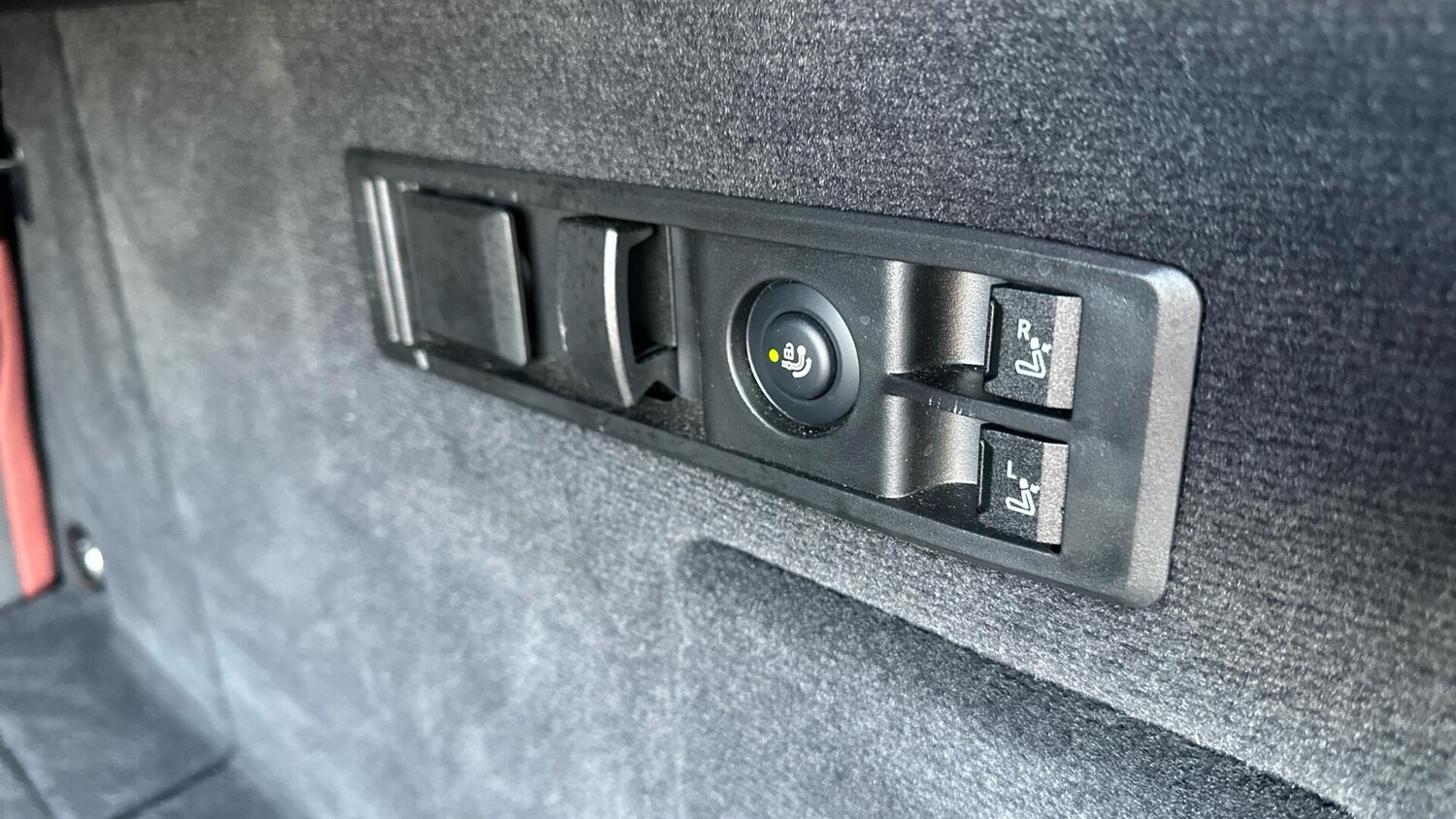 Used BMW iX 2022 for sale - 77683858: Photo 35