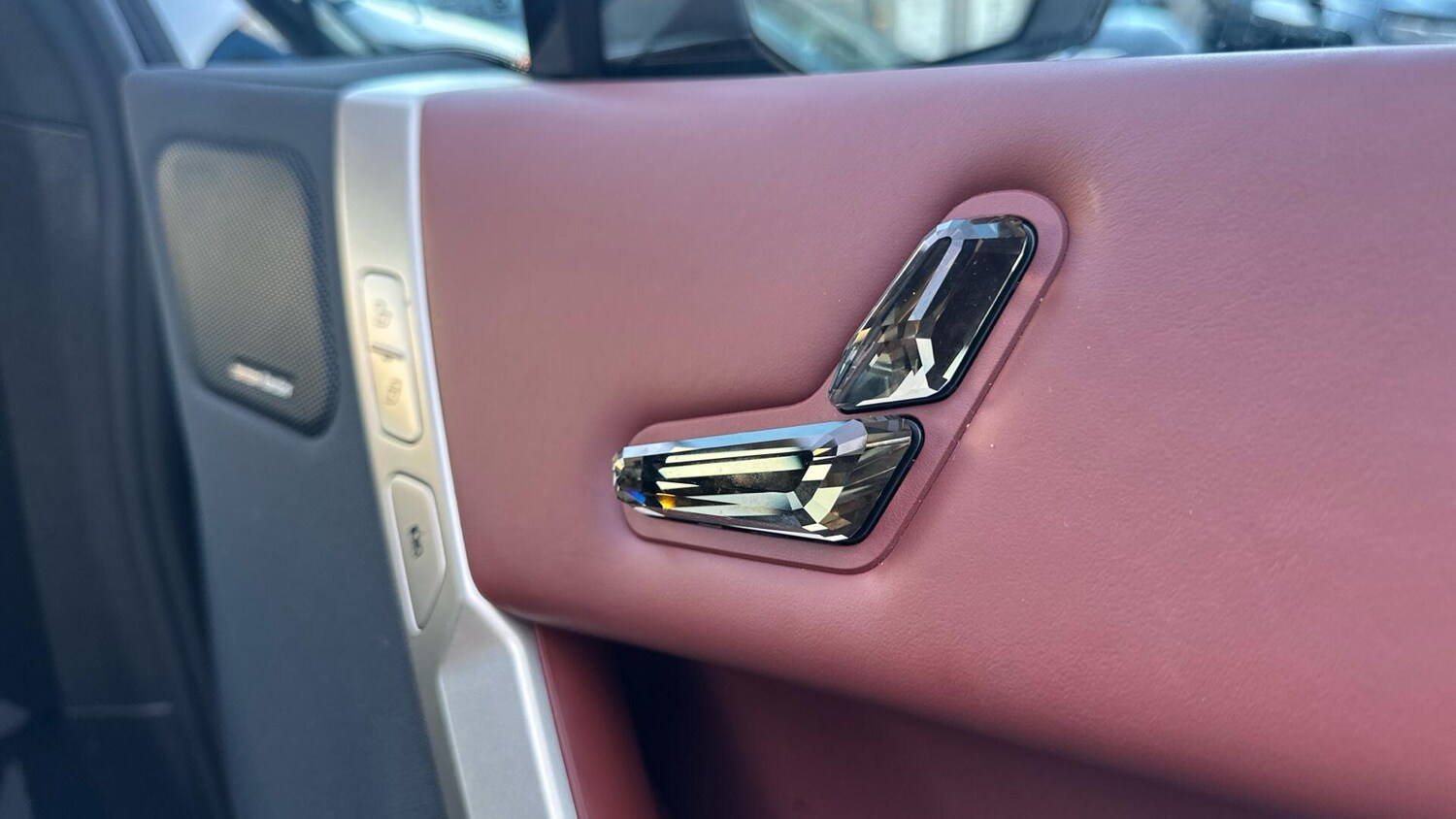 Used BMW iX 2022 for sale - 77683858: Photo 44