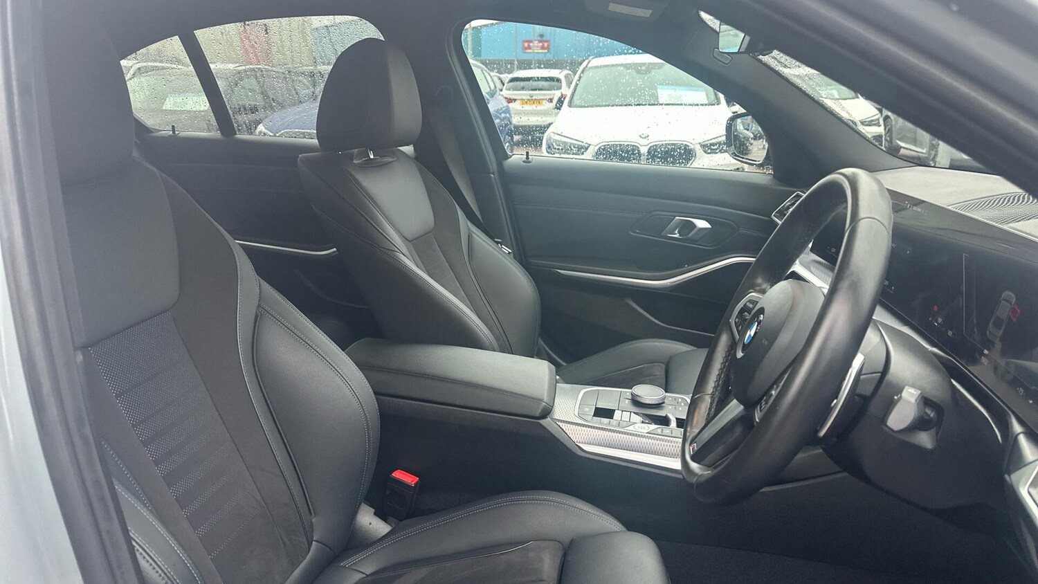 Used BMW 3 Series 2024 for sale - 77604712: Photo 11